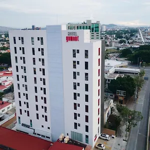 Gumont López Mateos - Minerva Hotel